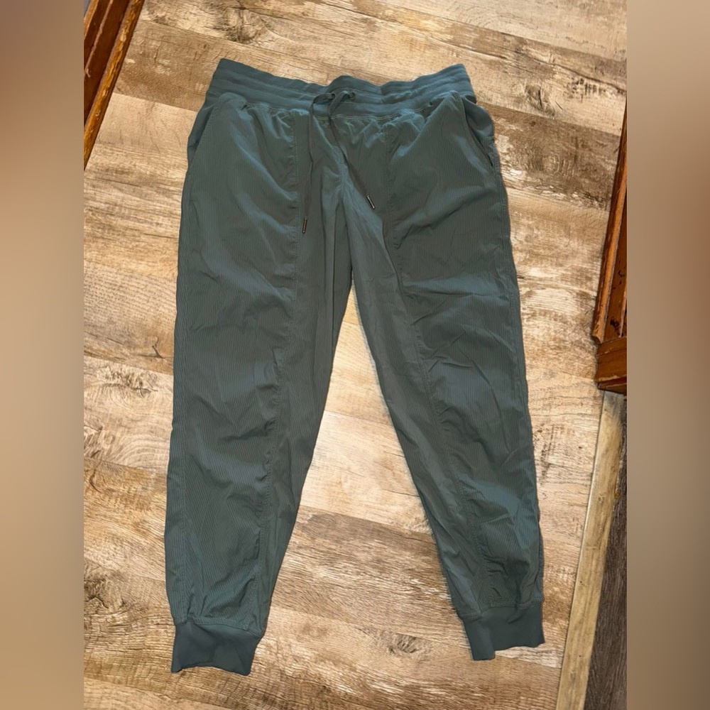 Lululemon Dance Studio size 14